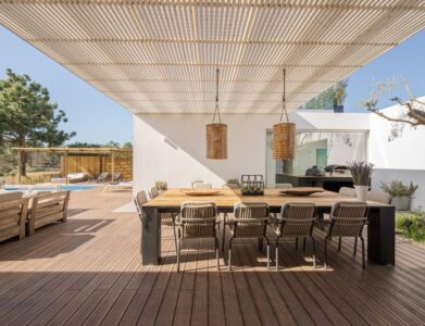 Modern,Villa,With,Pool,And,Deck,With,Interior,And,Exterior
